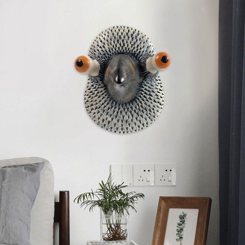 Pigeon shaped wall - pigeon, sculpture