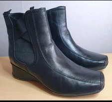 Women’s Clarks Chelsea Ankle