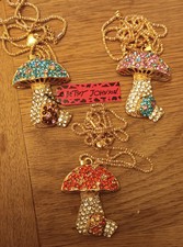 Set Of 3 Toad Stool Necklaces