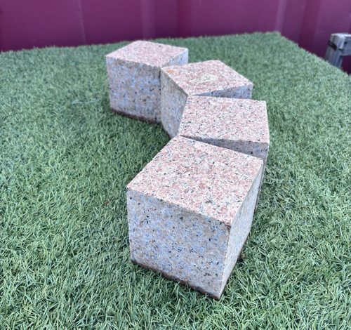 Pink granite setts 100x100mm - setts,