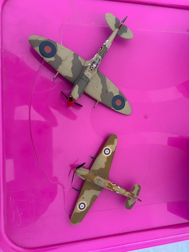 Diecast aircraft pair - aircraft,