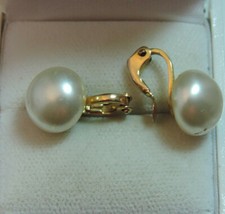 CIRO 9ct Yellow Gold White