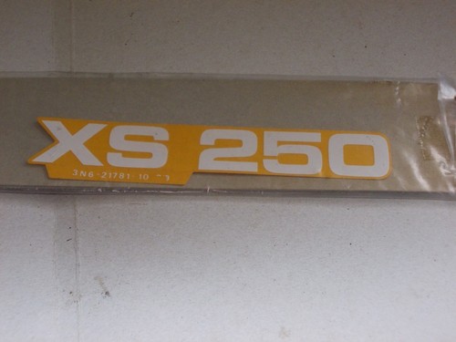 Yamaha xs250 emblem part - yamaha,