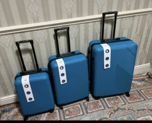 Piece blue polycarbonate - 3-piece,