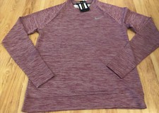 NIKE WOMEN”S LONG SLEEVE DRI