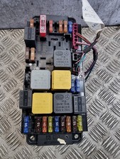 MERCEDES CLC 180 SAM BOX FRONT
