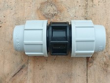 Plasson 25mm  straight connector for MDPE water pipe. Union