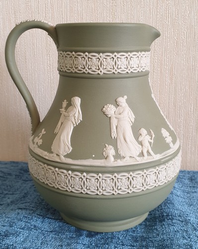 Wedgwood jasperware sage green - jasperware,