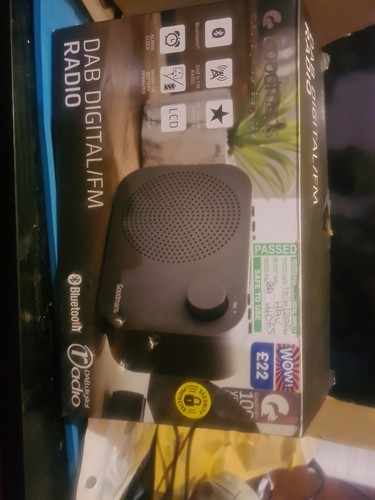 Goodmans portable dab fm - goodmans, &