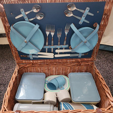 Vintage Brexton "Bandalasta 153" 4 person blue picnic set + Wicker Basket 1950's