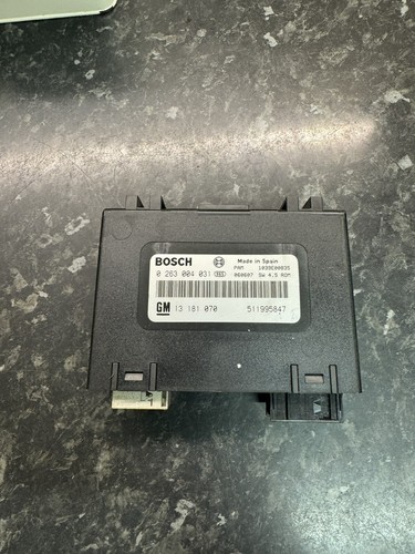 Vauxhall zafira pdc parking - vauxhall,