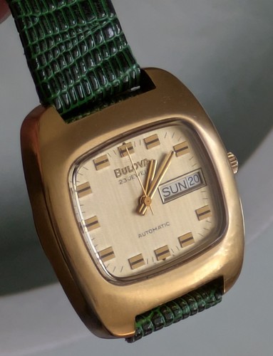 Vintage 1972 jewels bulova - vintage,