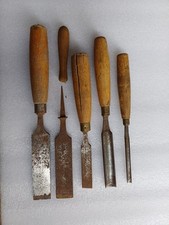 5 x  VINTAGE WOODWORK CHISELS  English maker 