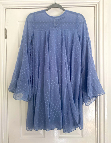 Boohoo blue dobby mesh smocked - boohoo,