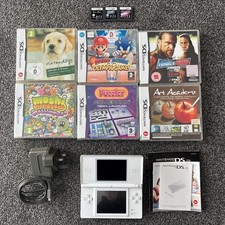 Nintendo lite white bundle - nintendo,