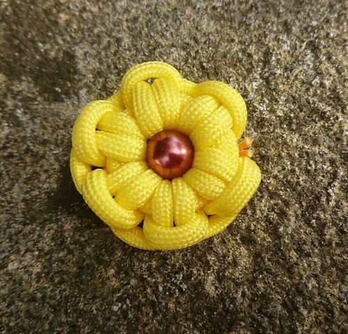 Paracord flower poppy charm - flower, /