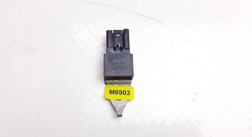 Toyota prius hatchback - toyota, w2