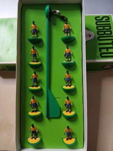 Subbuteo brazil ref 50 - subbuteo,