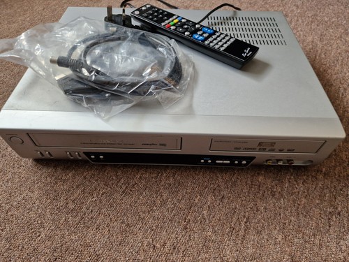 Daewoo 4700p vcr dvd - vcr,