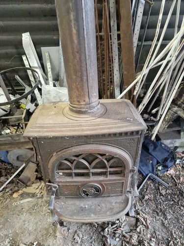 Jotul wood burning - wood, log