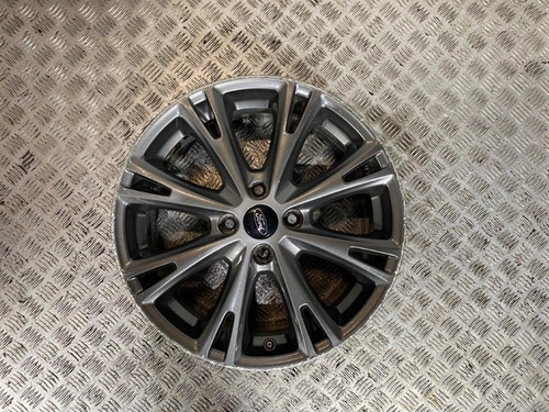 Ford fiesta mk7 - zetec, s