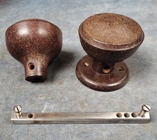 Reclaimed brown round bakelite - brown,