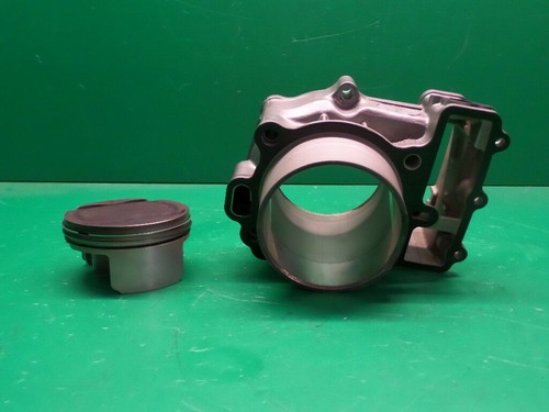 Vertical rear cylinder and - vertical,