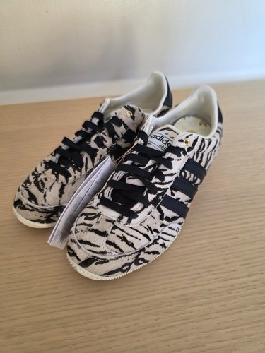 Adidas originals japan zebra - japan,