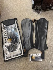 Ariat Close Contact Black Leather Chaps Medium