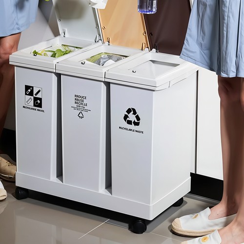 Rolling recycling bin - bin, 2/3
