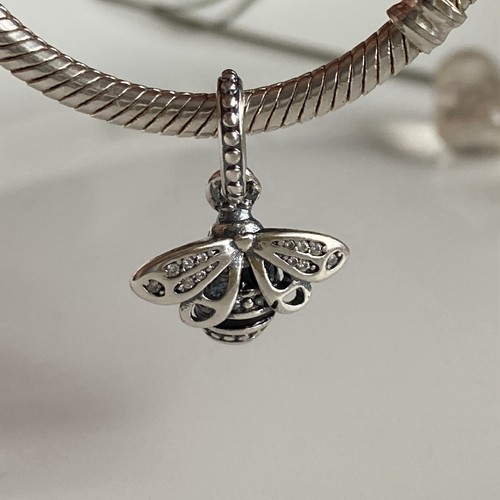 Pandora sparkling queen bee - sparkling,