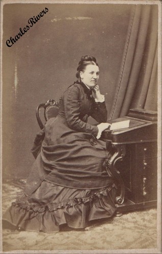London cdv lady sat - london,