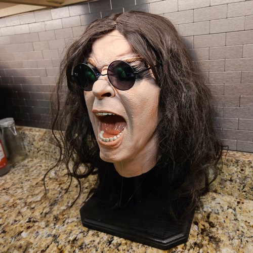 Ozzy life size - ozzy, head