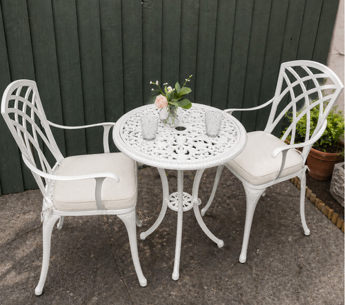 Cast aluminium bistro set - cast,