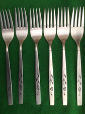 6 X ONEIDA ONEIDACRAFT - CAPISTRANO ROSE STAINLESS STEEL 17.5. cm DESSERT FORKS