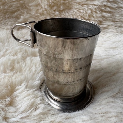 Vintage metal collapsible - metal,