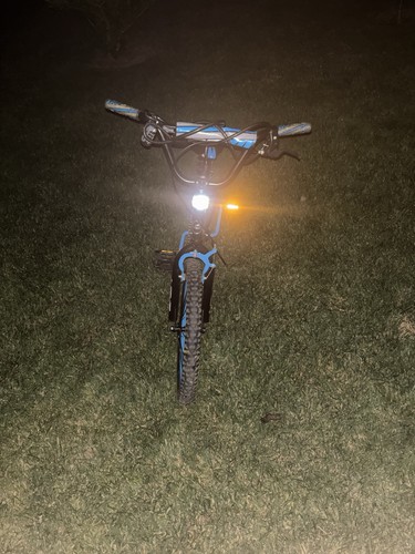Wipe out bicycle blue bike - wipe, for