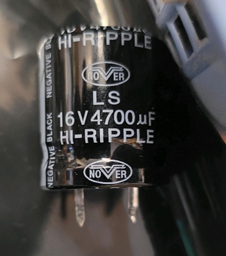 4700uf 16v high - high, radial
