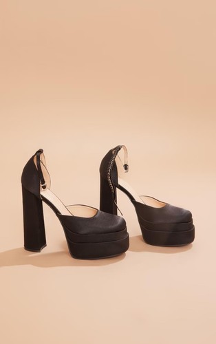 Pretty little thing women - pretty,