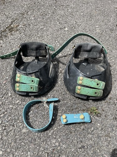 Damaged size scoot boot - size,