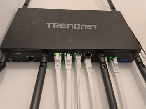 Trendnet ac3000 tri band - trendnet,
