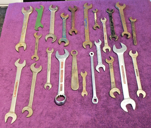 Job lot old spanners mixed - job,