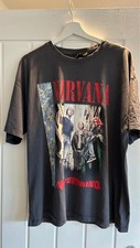 Nirvana Nevermind Band Tee –