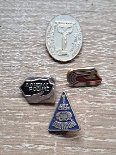 Russian pin badges - russian,