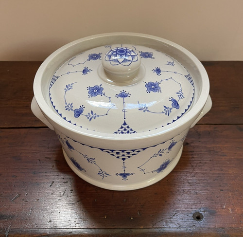 Furnivals blue denmark lidded - furnivals,