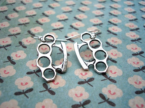 Funky silver knuckle duster - silver,