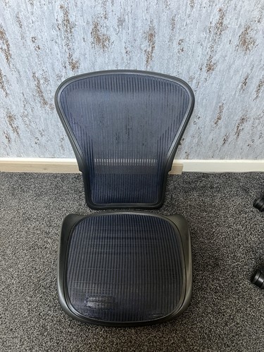 Herman miller aeron size - aeron, b