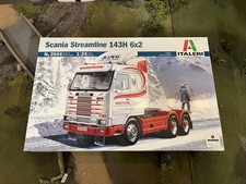 Italeri Models - 1:24 Scale