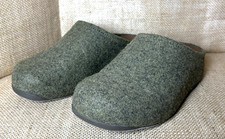 FitFlop Women’s Shuv Felt Clog 889-091 Comfort Slip On Mule Green Size 8