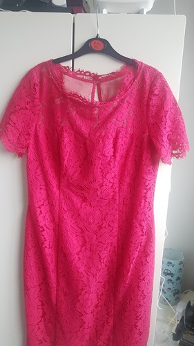 Ladies size precis - 10, petite